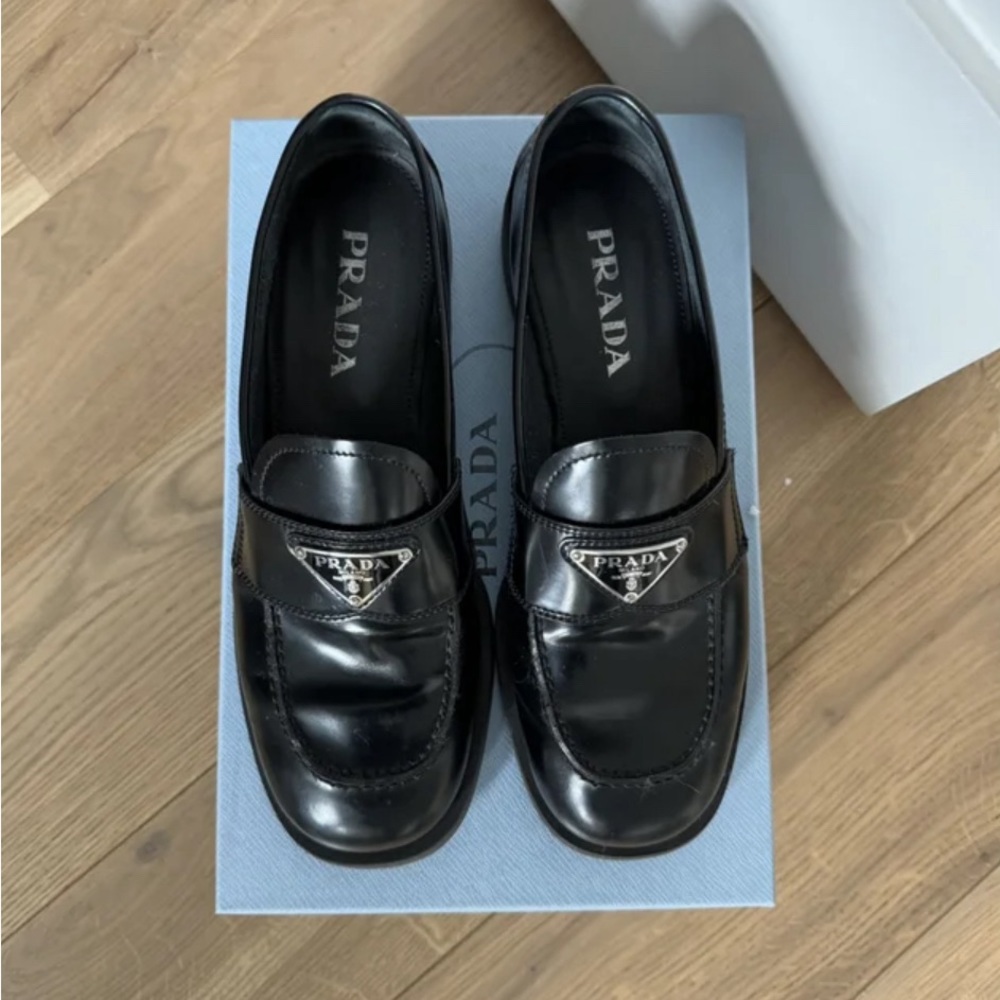 Prada Loafers - 38
